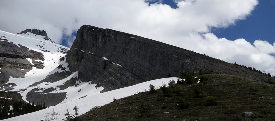 Mt. Sparrowhawk's summit (left) and Read's Tower (centre) from Read's Ridge